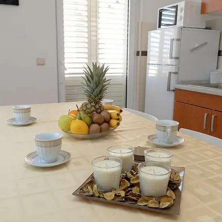 Nik - Cosy And Stylish Apartment *